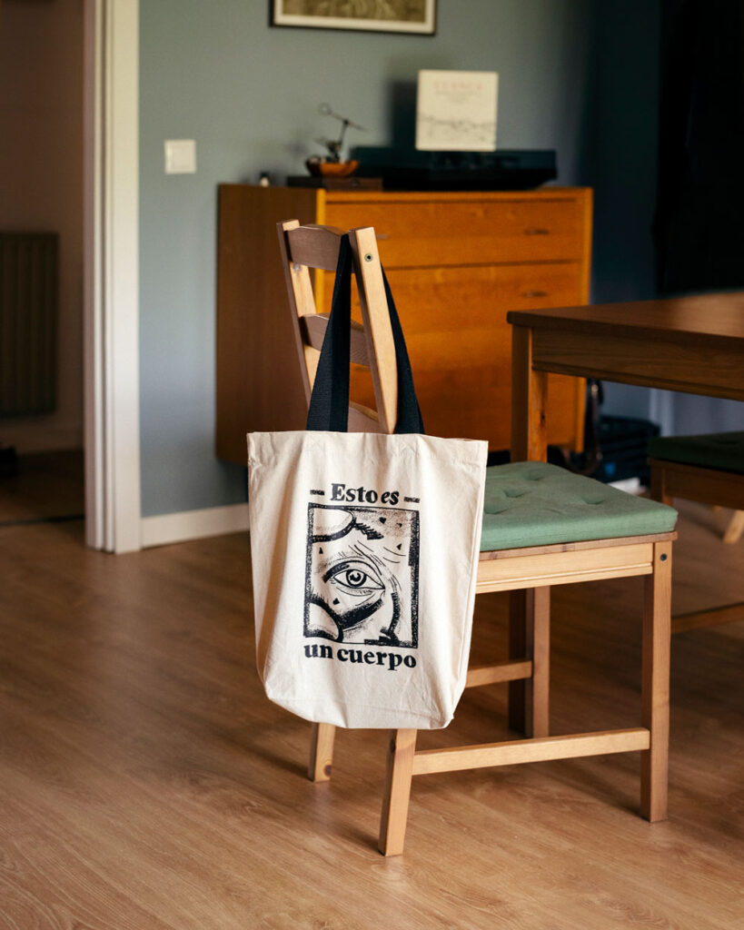 Totebag Esto es un cuerpo